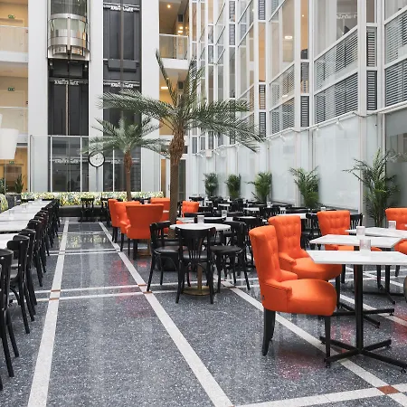 Hotel Thon Cecil 4*